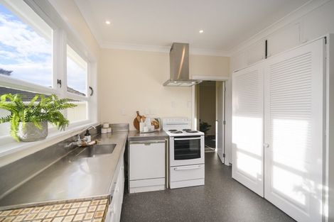 Photo of property in 175 College Street, Awapuni, Palmerston North, 4412