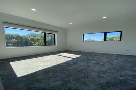 Photo of property in 14a Goldnib Place, Randwick Park, Auckland, 2105
