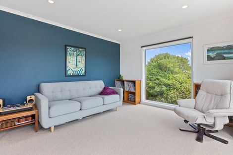 Photo of property in 57c Anglers Avenue, Warea, New Plymouth, 4381