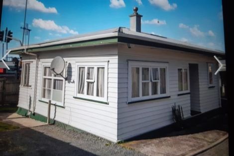 Photo of property in 11 Selwyn Avenue, Avenues, Whangarei, 0110