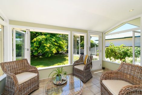 Photo of property in 26 Saint Albans Avenue, Hokowhitu, Palmerston North, 4410