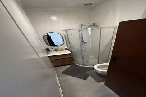 Photo of property in 182 Beach Road, Campbells Bay, Auckland, 0630