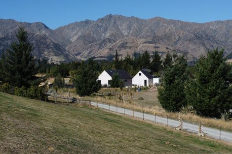Photo of property in 14a Sam John Place, Lake Hawea, 9382