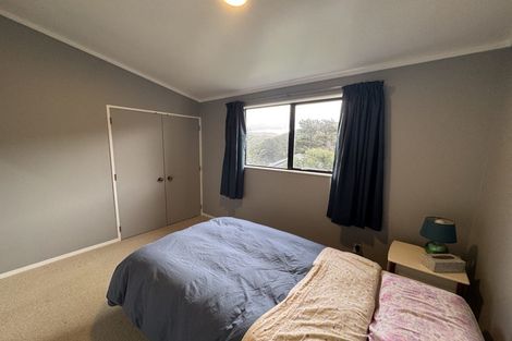 Photo of property in 26 Fiona Grove, Karori, Wellington, 6012