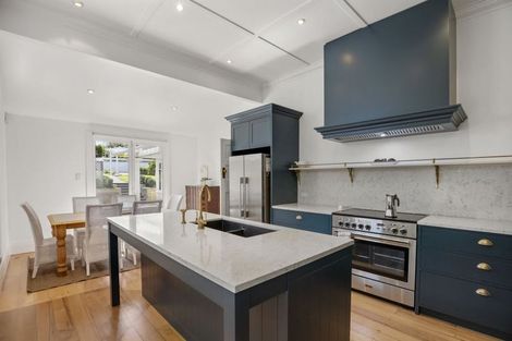 Photo of property in 7a North Avenue, Narrow Neck, Auckland, 0624