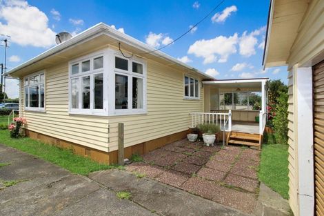 Photo of property in 6 Maunder Street, Marton, 4710