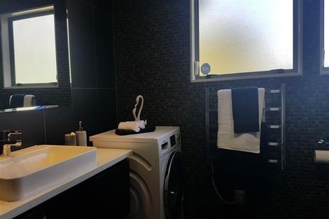 Photo of property in 16a Forfar Road, Glendowie, Auckland, 1071