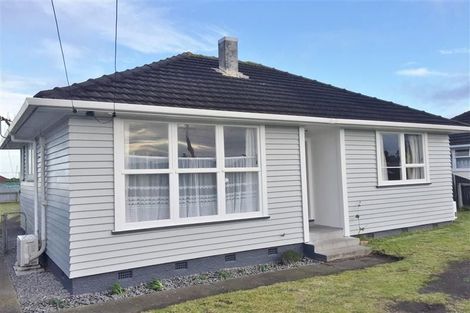 Photo of property in 145 Puriri Street, Castlecliff, Whanganui, 4501
