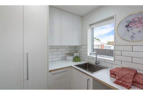 Photo of property in 21 Bourne Crescent, Papanui, Christchurch, 8053