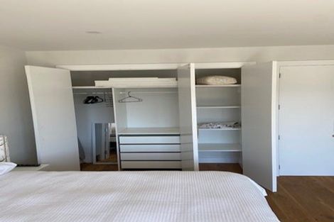 Photo of property in 83 Seatoun Heights Road, Seatoun, Wellington, 6022