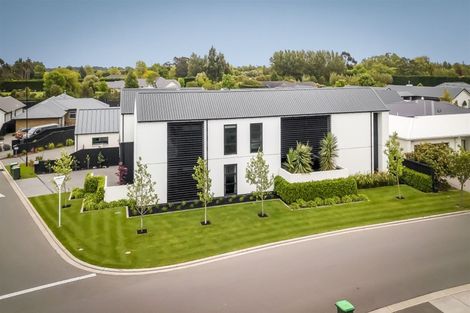 Photo of property in 31 Wallace Crescent, Prebbleton, 7604