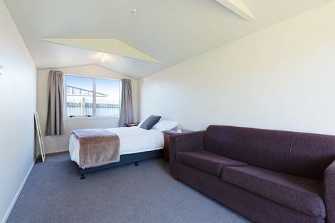 Photo of property in 48 Norfolk Crescent, Otaki Beach, Otaki, 5512