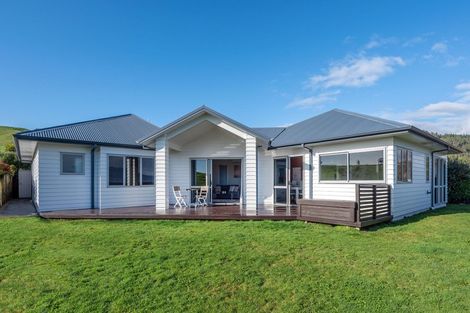 Photo of property in 10 Butler Place, Lynmore, Rotorua, 3010