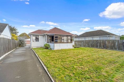 Photo of property in 6 Hillary Crescent, Upper Riccarton, Christchurch, 8041