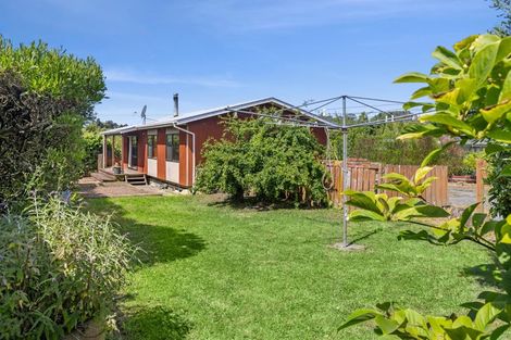 Photo of property in 13 Goddard Road, Tasman, Upper Moutere, 7173