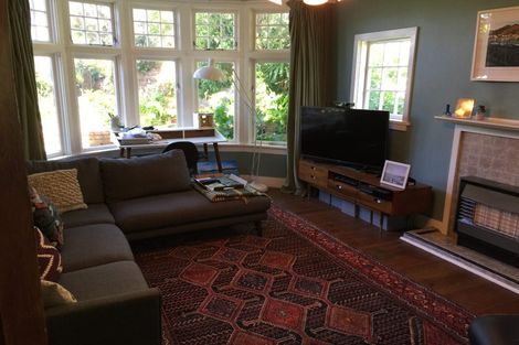 Photo of property in 20 Milne Terrace, Island Bay, Wellington, 6023