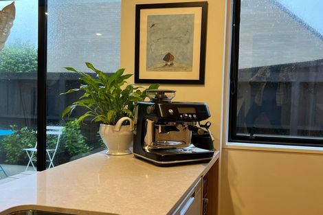 Photo of property in 2/20 Dickens Street, Addington, Christchurch, 8024