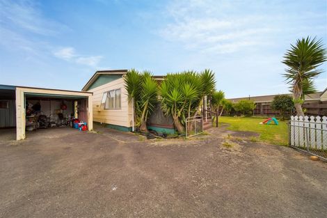 Photo of property in 2/18 Trimble Place, Bell Block, New Plymouth, 4312