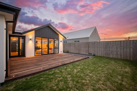 Photo of property in 5 Burkett Street, Marshland, Christchurch, 8051