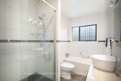 Photo of property in 10 Castleton Drive, Howick, Auckland, 2014