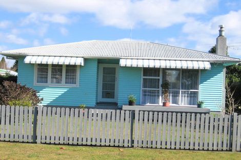 Photo of property in 2/20 Hill Crescent, Papakura, 2110