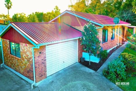 Photo of property in 1/31 Chorley Avenue, Massey, Auckland, 0614