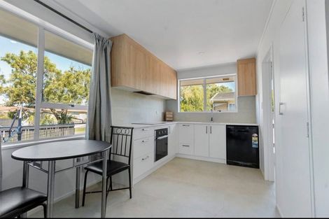 Photo of property in 1/39 Chipping Lane, Redwood, Christchurch, 8051