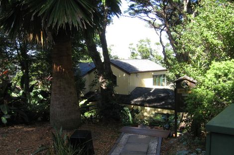 Photo of property in 107 Hadfield Street, Beach Haven, Auckland, 0626