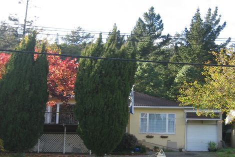 Photo of property in 33 Montgomery Street, Stokes Valley, Lower Hutt, 5019