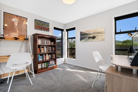 Photo of property in 2 Celmisia Retreat, Papamoa Beach, Papamoa, 3118