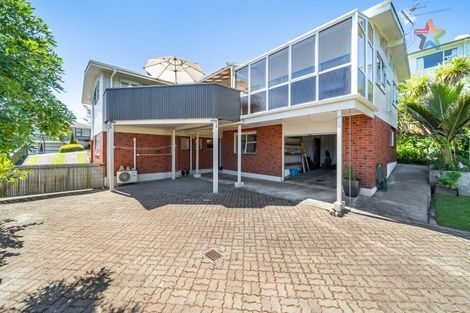 Photo of property in 8 Summit Road, Fairfield, Lower Hutt, 5011