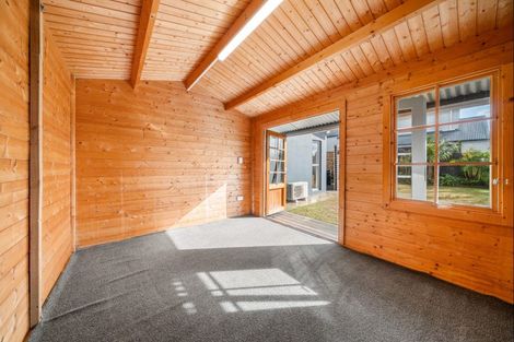 Photo of property in 2 Northpoint Way, Bell Block, New Plymouth, 4312