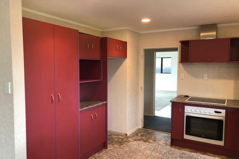 Photo of property in 20 Aspen Way, Kelvin Grove, Palmerston North, 4414