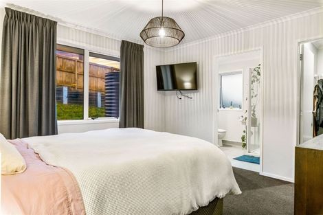 Photo of property in 10 Jeroboam Loop, Kumeu, 0810