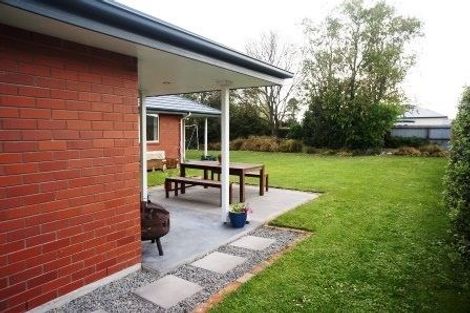 Photo of property in 116 Johns Road, Rangiora, 7400