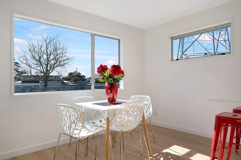 Photo of property in 4 Serrano Place, Clover Park, Auckland, 2023