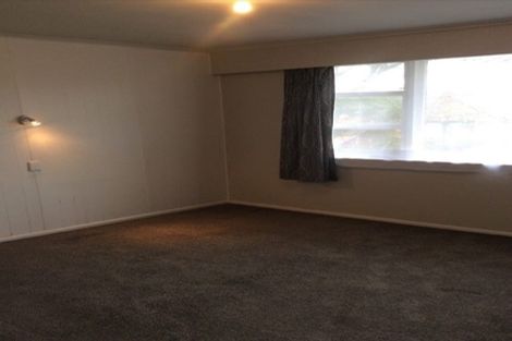 Photo of property in 13a Ribblesdale Road, Henderson, Auckland, 0612