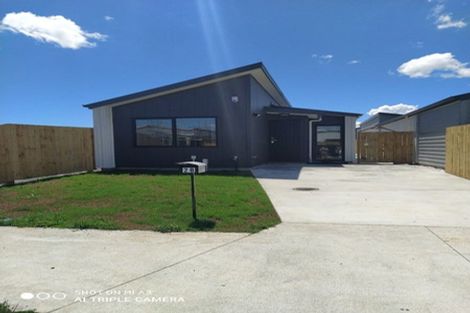 Photo of property in 28 Combat Street, Papakura, 2110