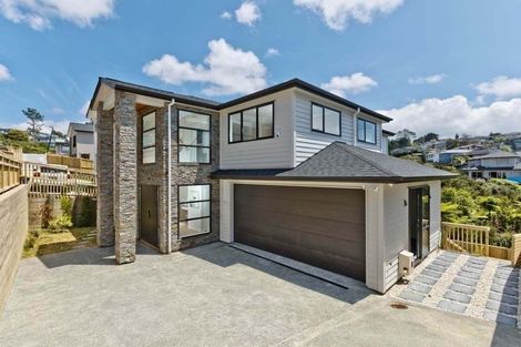 Photo of property in 30 Para Close, Fairview Heights, Auckland, 0632