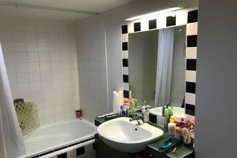 Photo of property in Dominion Apartments, 12/80 Victoria Street, Wellington Central, Wellington, 6011