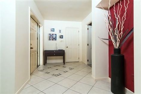 Photo of property in 21 Taroka Close, Pinehill, Auckland, 0632
