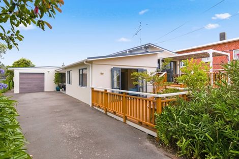 Photo of property in 102 Manly Street, Paraparaumu Beach, Paraparaumu, 5032