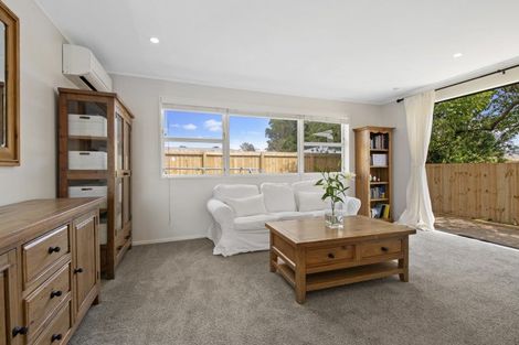Photo of property in 45 Riverside Road, Orewa, 0931