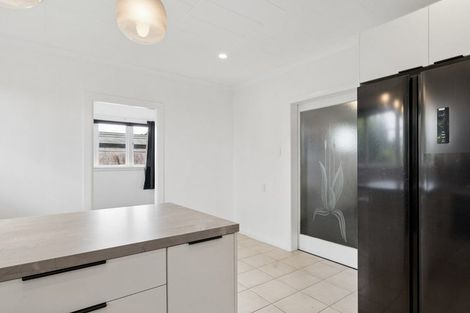 Photo of property in 222 Great South Road, Huntly, 3700