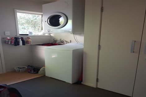 Photo of property in 56 The Circle, Manly, Whangaparaoa, 0930