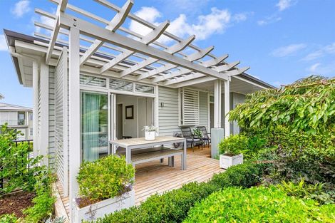 Photo of property in 52 Landmark Terrace, Orewa, 0931