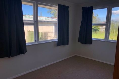 Photo of property in 74 Brandon Street, Featherston, 5710