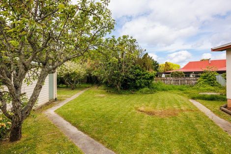 Photo of property in 6 Eton Place, Terrace End, Palmerston North, 4410