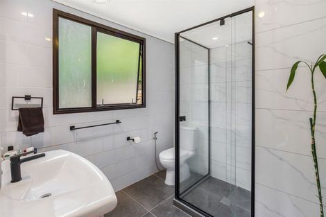 Photo of property in 9a Mcmanaway Grove, Stokes Valley, Lower Hutt, 5019