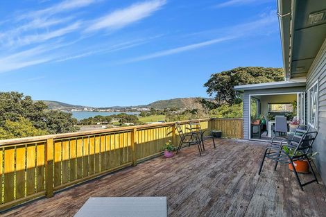 Photo of property in 14 Kahutea Terrace, Titahi Bay, Porirua, 5022